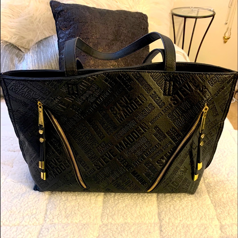 Steve Madden Tote